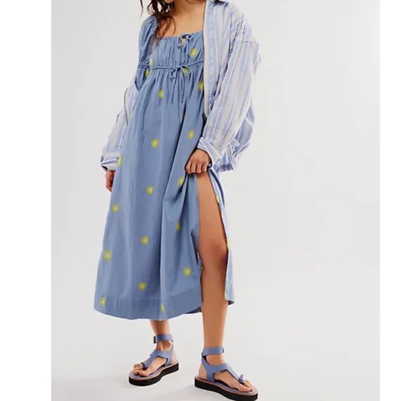 FREE PEOPLE MORY EMBROIDERED MIDI DRESS IN BLUE COMBO - Picture 4 of 6
